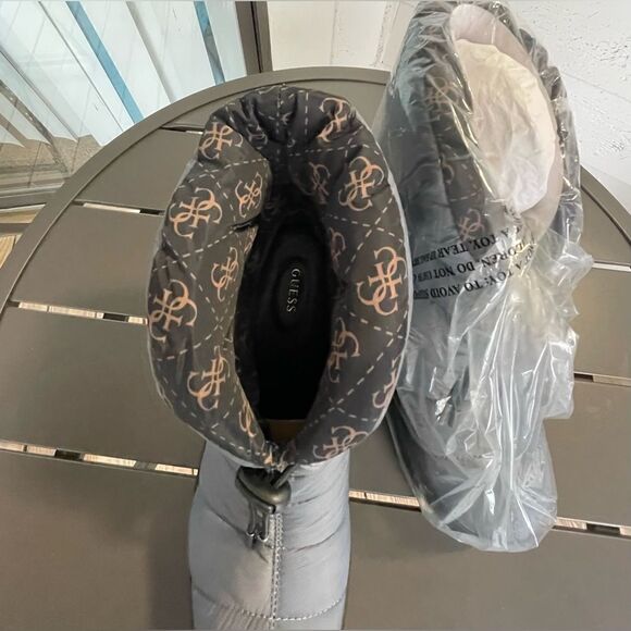 NWT Guess Women’s Leeda 2 Cold Weather Winter Snow Boots Gray Size 8.5 - Picture 3 of 9